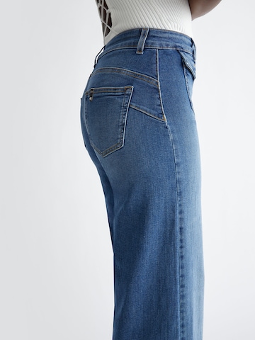 Liu Jo Wide Leg Jeans in Blau