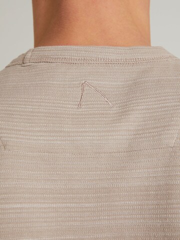 T-Shirt CHASIN' en gris