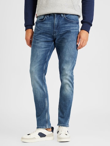 s.Oliver Tapered Jeans in Blue: front