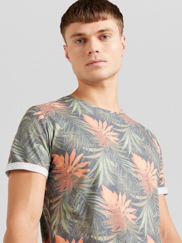 Key Largo T-Shirt 'LEAF' in Mischfarben