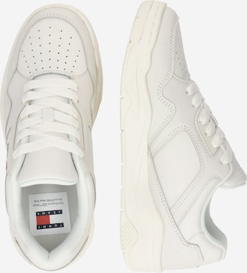 Sneaker bassa di Tommy Jeans in bianco