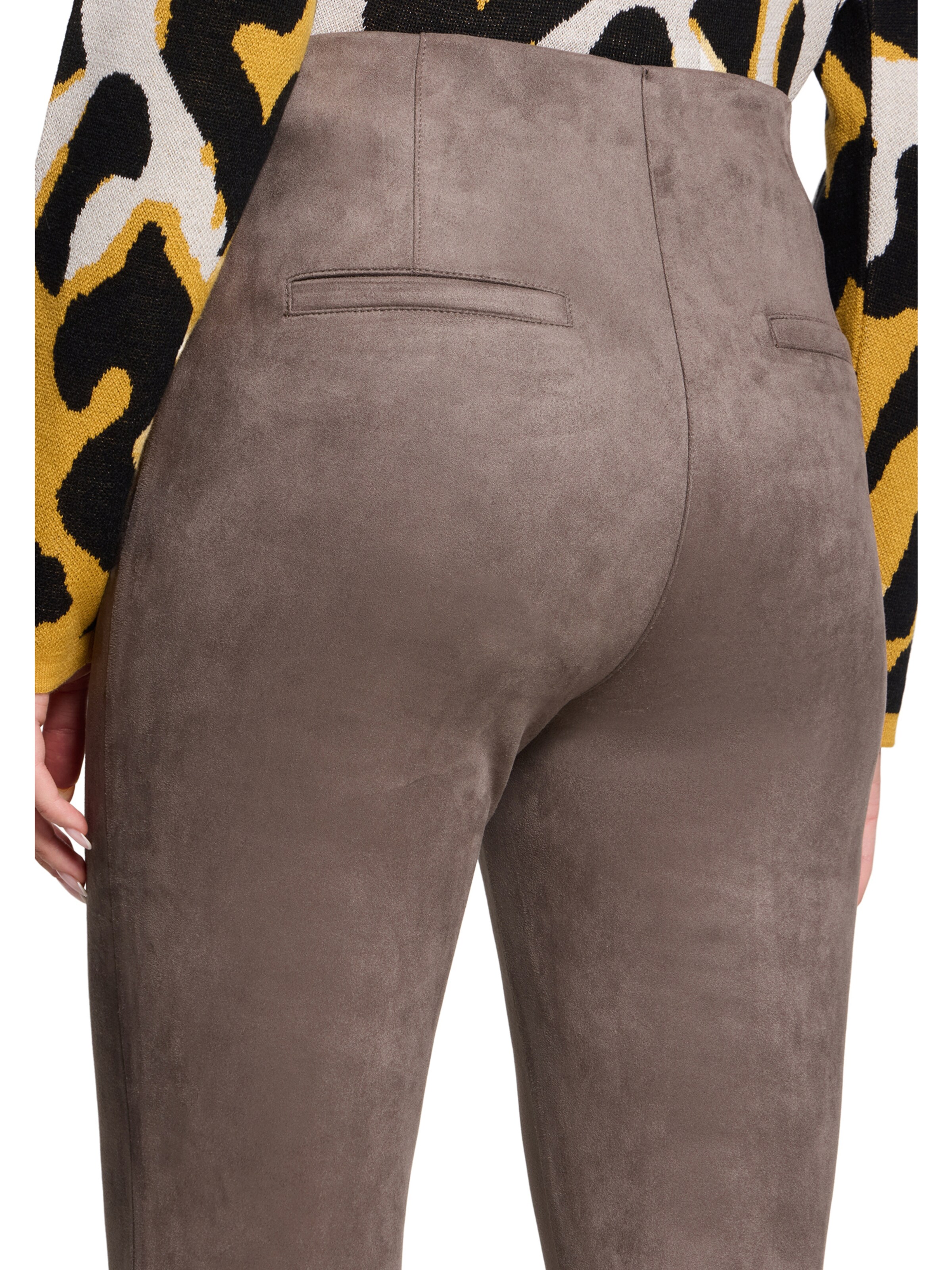 Betty Barclay Slim fit Trousers in Brown