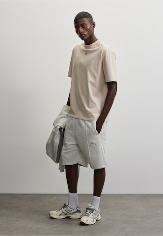 Pegador - Camiseta 'Nuevo' en beige