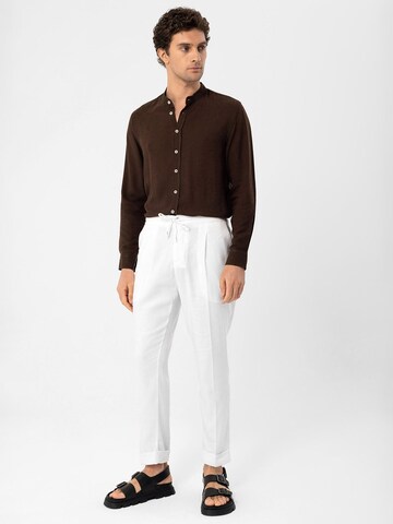 Antioch - Regular Fit Camisa em castanho