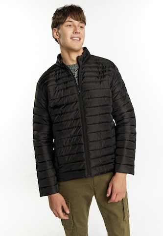 MO Between-Season Jacket in Black: front