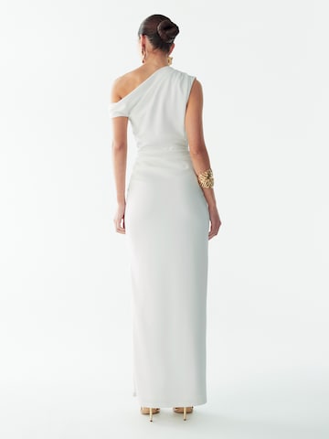 Robe de soirée 'RAYE' St MRLO en blanc
