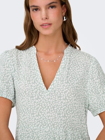 Robe d’été 'ONLNova' ONLY en vert