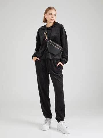 PIECES Tapered Trousers in Black