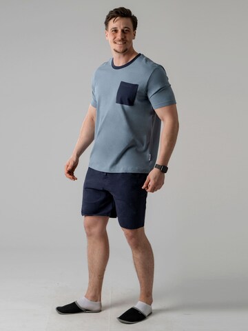Pigiama corto 'Pantoneclo Men’s Nightwear Set' di PANTONECLO in blu