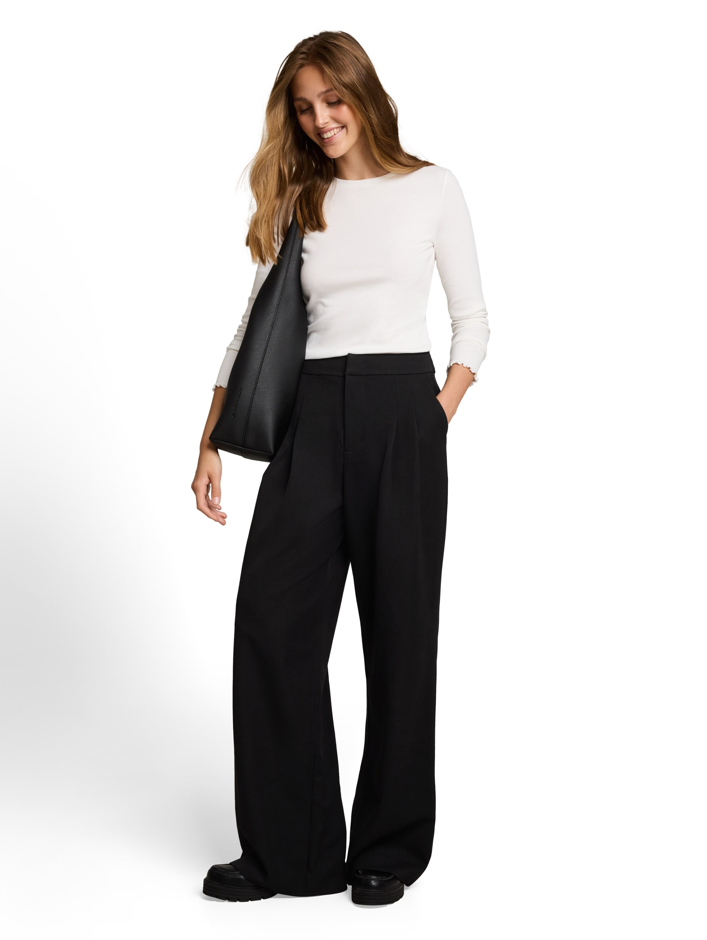 TOM TAILOR DENIM - Pierna ancha Pantalón plisado en negro