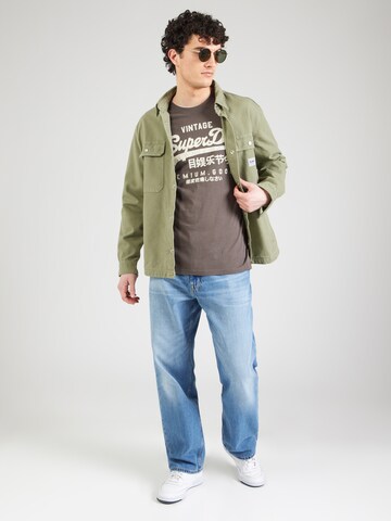 Superdry Футболка в Серый