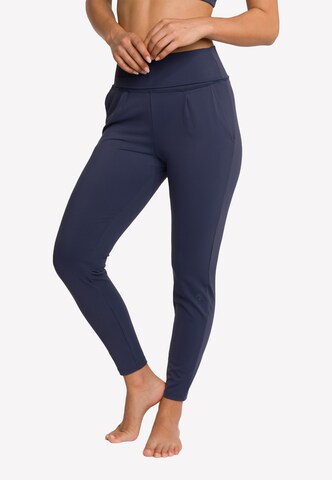 Pantalon de sport 'Ginger' OCEANSAPART en bleu : devant