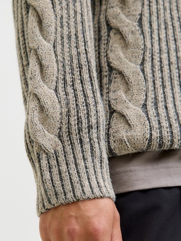 Jack & Jones Premium Tröja 'JPRBLUCARL' i grå