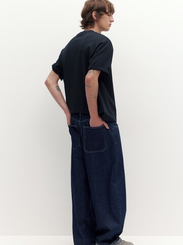 Pull&Bear Póló - fekete