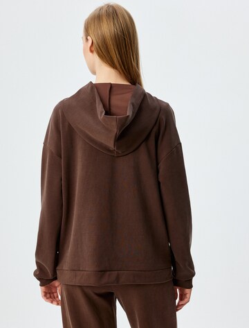 Koton Sweatshirt in Bruin
