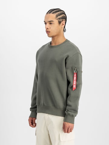 ALPHA INDUSTRIES Μπλούζα φούτερ 'Label' σε πράσινο