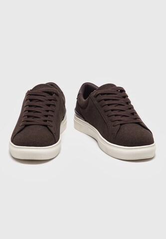 Gianni Kavanagh Sneaker in Braun