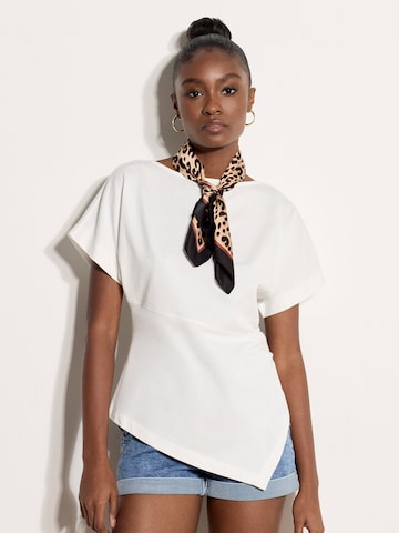 T-shirt ' ' Apricot en blanc : devant