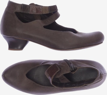 THINK! High Heels & Pumps in 38 in Brown: front