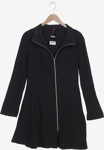 Cut Loose Jacket & Coat in M in Black: front