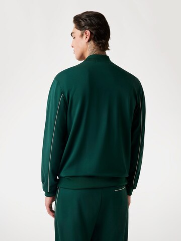 GUESS Sweatjacke in Grün