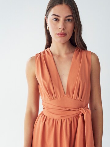 St MRLO Abendkleid 'RYLAN' in Orange