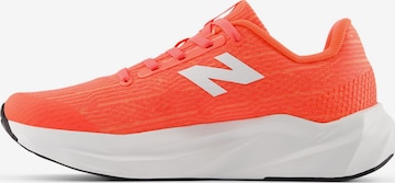 new balance Sneakers 'FuelCell Propel v5' in Oranje: voorkant