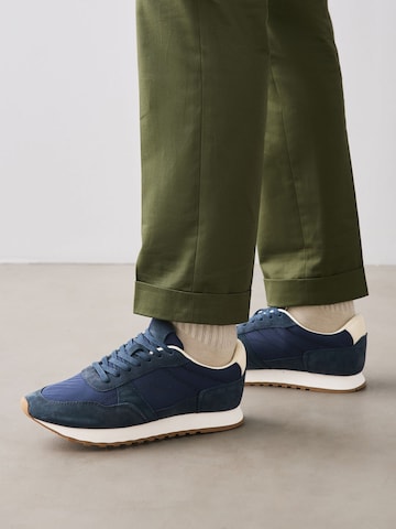 Next Sneakers in Blue