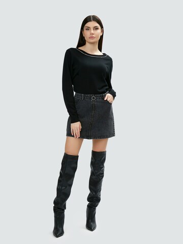 Pullover di Influencer in nero