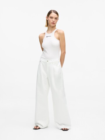 Wide leg Jeans con pieghe di KARL LAGERFELD JEANS in bianco
