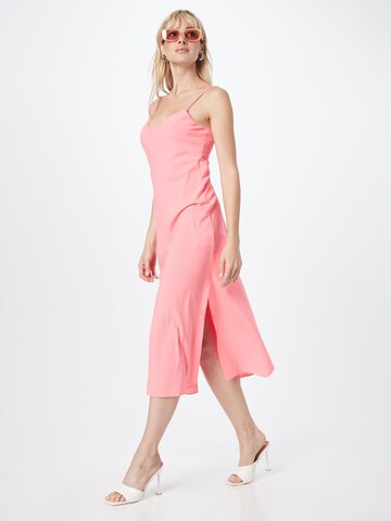 Designers Remix Платье 'Valerie' в Ярко-розовый