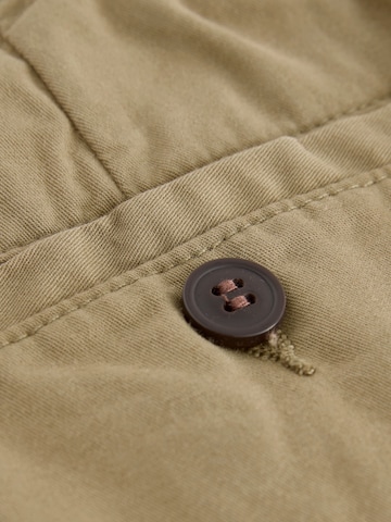 Next Loosefit Shorts in Braun