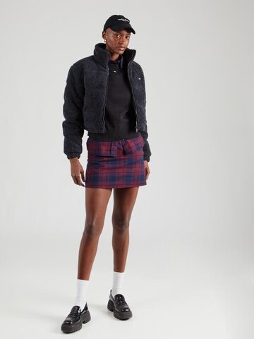 Tommy Jeans Sweter 'Essential' w kolorze czarny