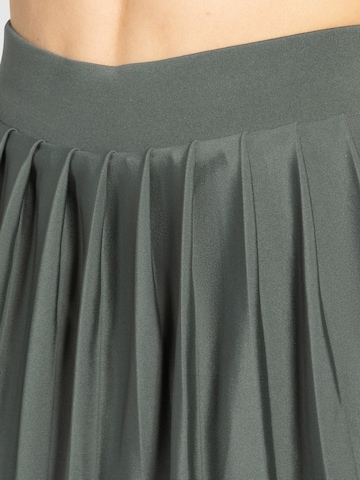 Smilodox Sports skirt ' Cindra ' in Green
