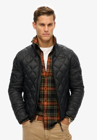 Veste mi-saison 'Fuji Lite' Superdry en noir : devant
