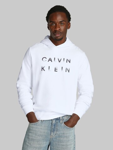 Calvin Klein Sweatshirt in White: front