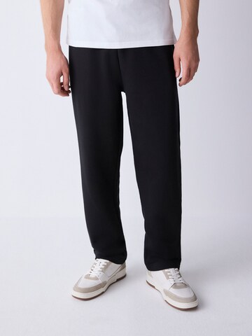 Next Szabványos Nadrág - fekete: elől