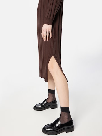 Esmé Studios Knitted dress 'Pana' in Brown