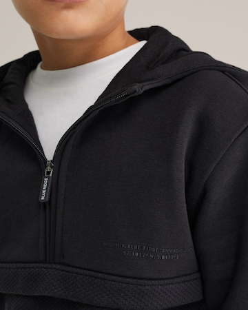 WE Fashion Sweatshirt in Black