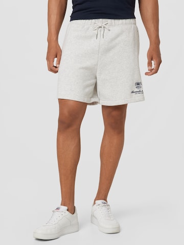 Abercrombie & Fitch Pants in White: front