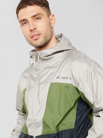 COLUMBIA - Casaco outdoor 'Trail Traveler' em cinzento