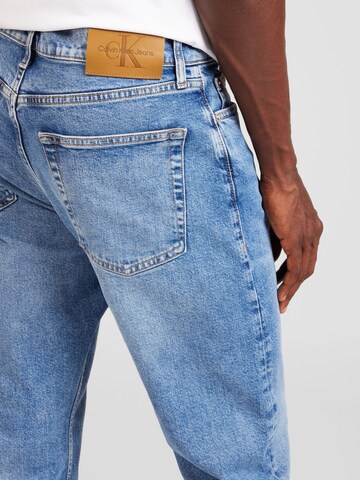 Calvin Klein Jeans Loosefit Jeans i blå