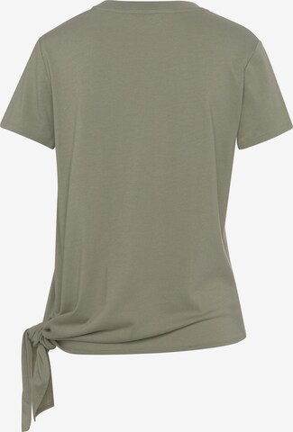 LASCANA Shirt in Green