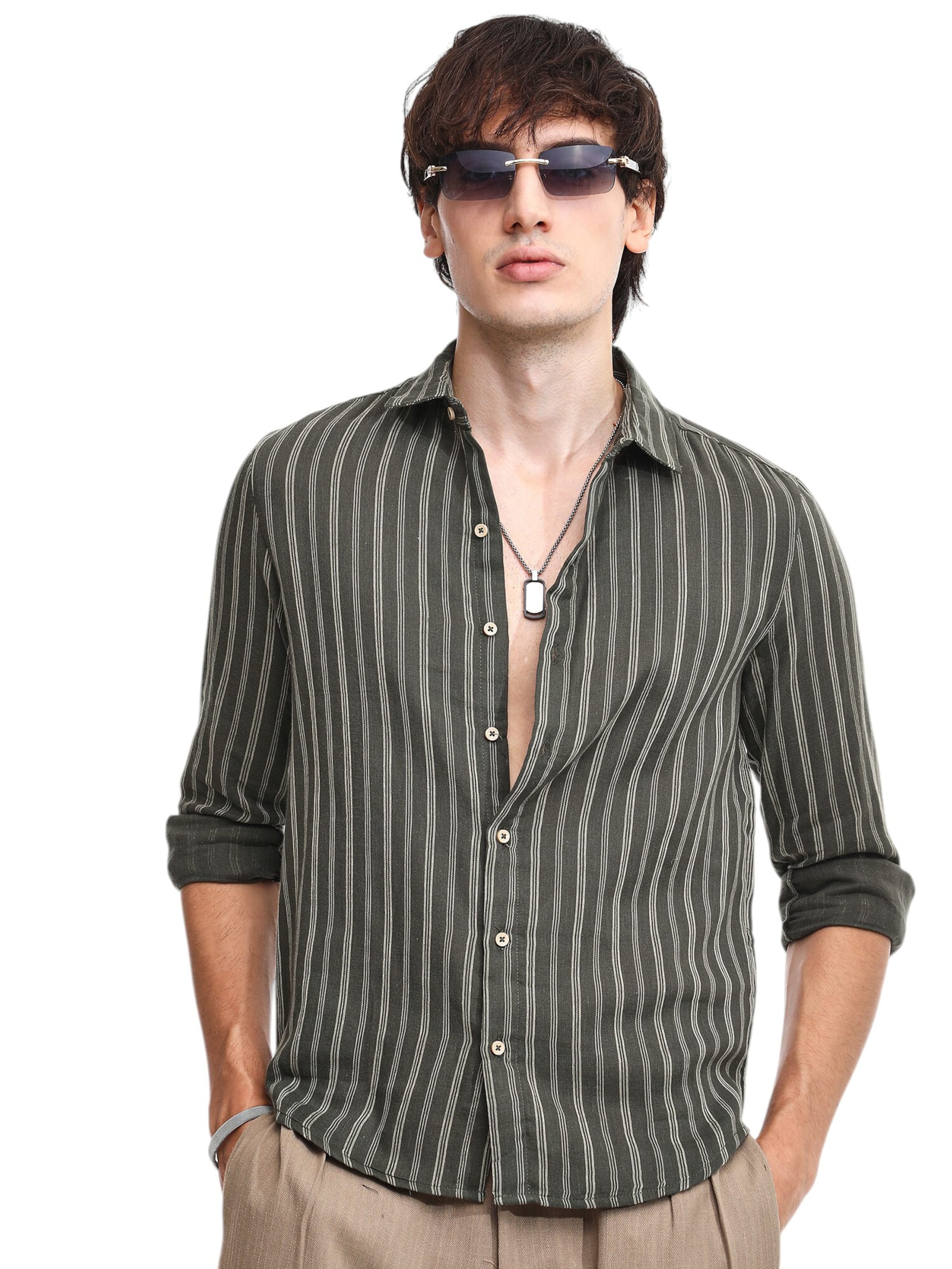 Coupe regular Chemise 'Tirzah' Campus Sutra en vert