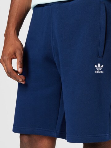 ADIDAS ORIGINALS Regular Shorts 'Adicolor Essentials Trefoil' in Blau