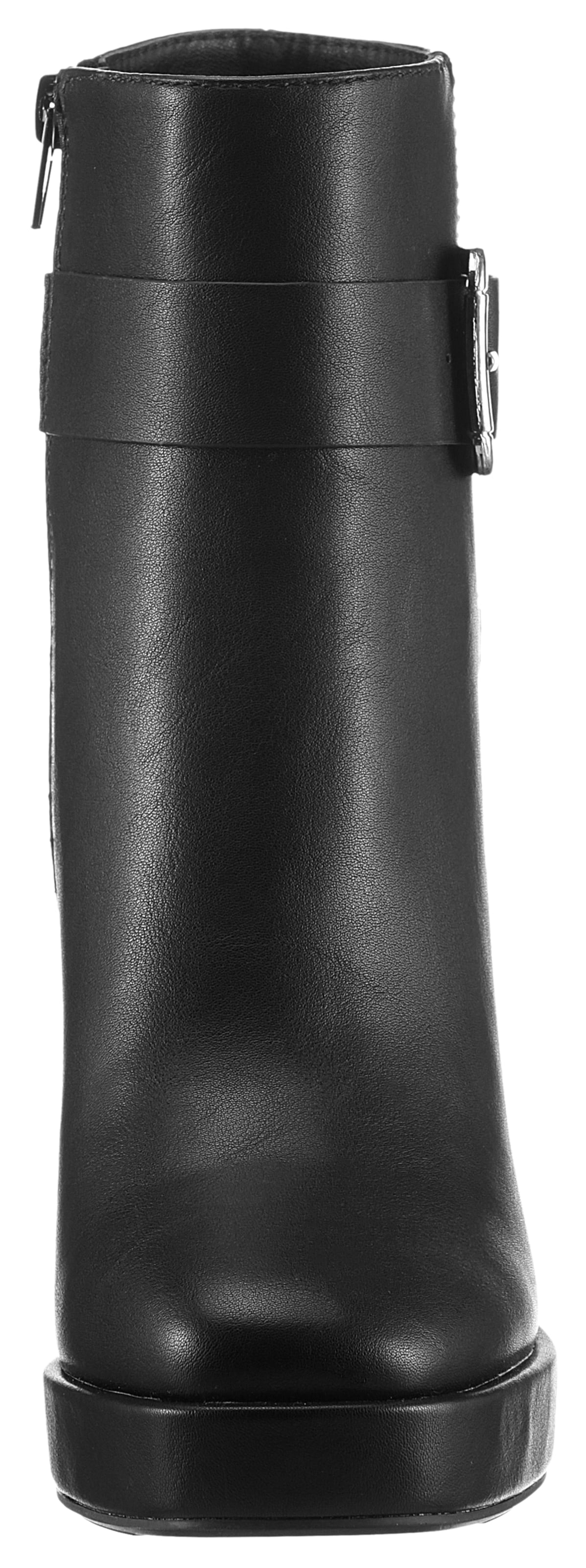 Aniston Ankle Boots in Black