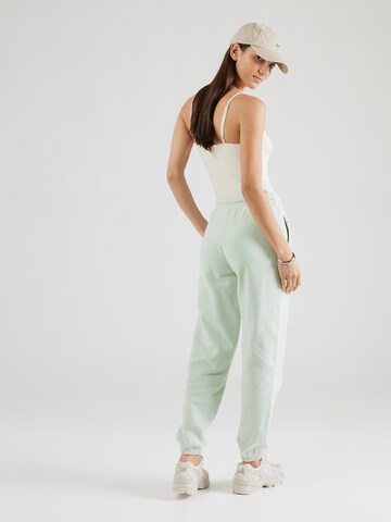 Superdry Конический (Tapered) Штаны 'ESSENTIAL' в Зеленый
