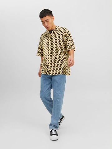 JACK & JONES Comfort fit Button Up Shirt 'Belize' in Yellow