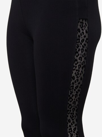 Urban Classics Skinny Leggings in Black