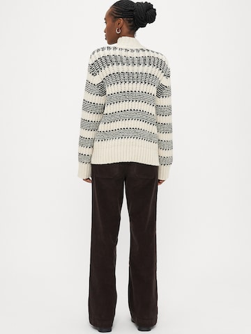 Vero Moda Petite Sweater 'VMSKYE' in Beige